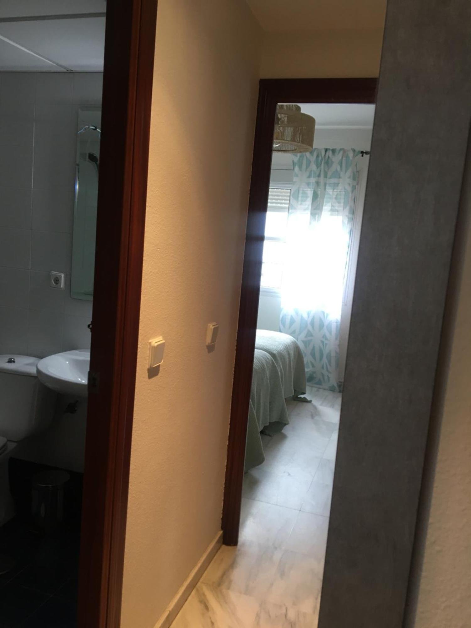 Alojamiento Seda Alcalá de Guadaira Extérieur photo