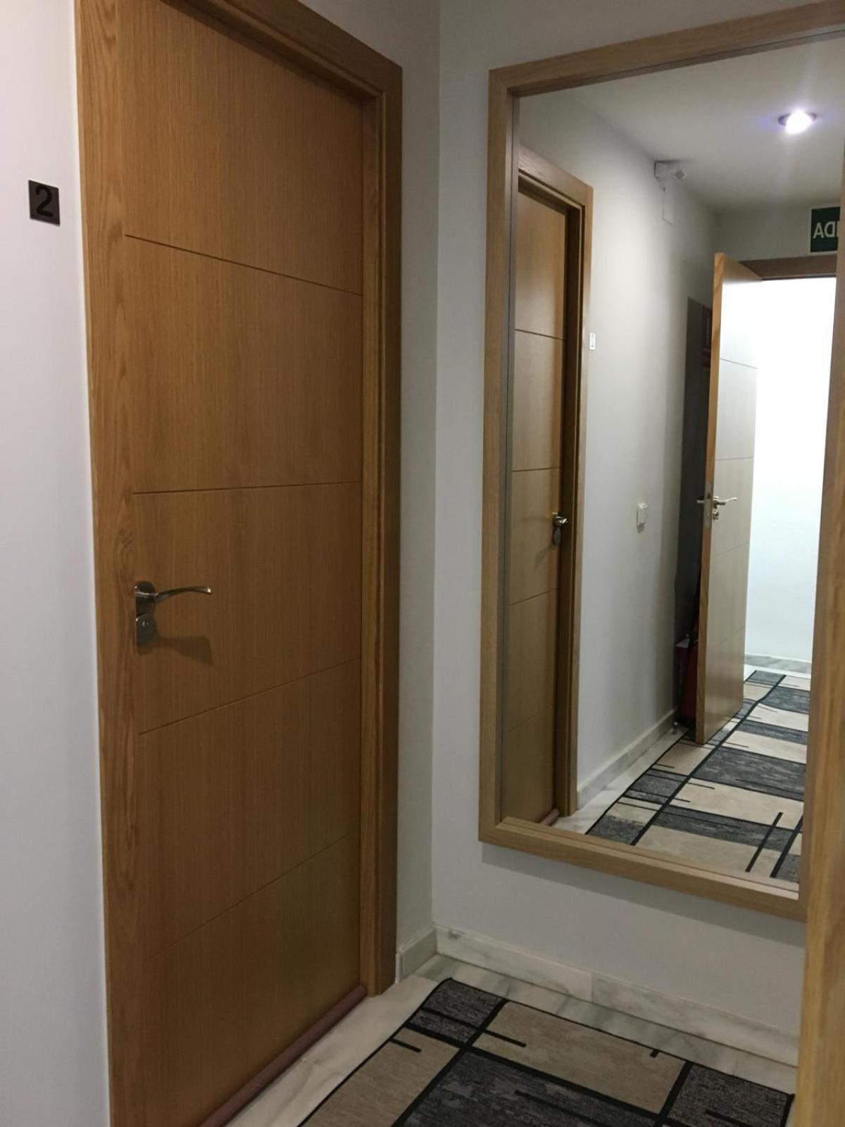 Alojamiento Seda Alcalá de Guadaira Extérieur photo